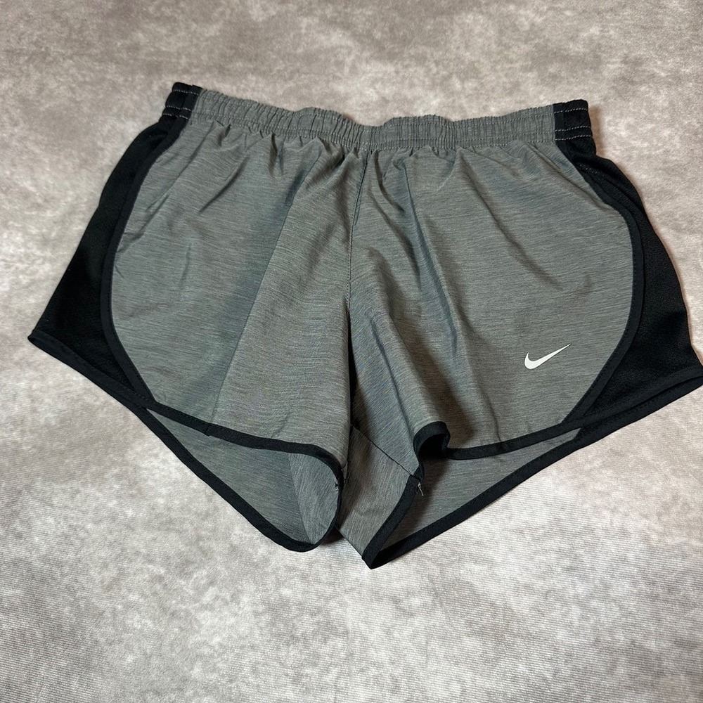 Nike Dri-Fit Womens Shorts Size M Gray Black Athletic Running Gym Workout